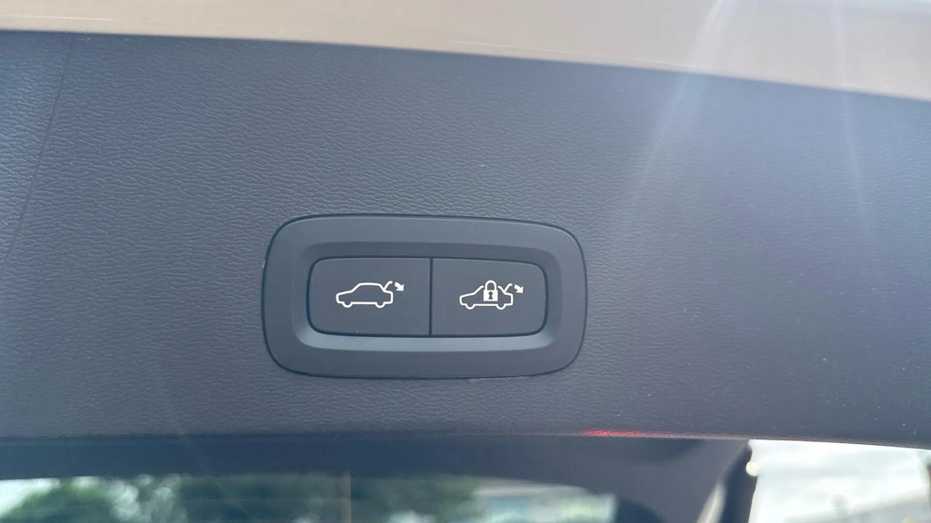 Volvo XC40 Plus Pro Dark Blue #28