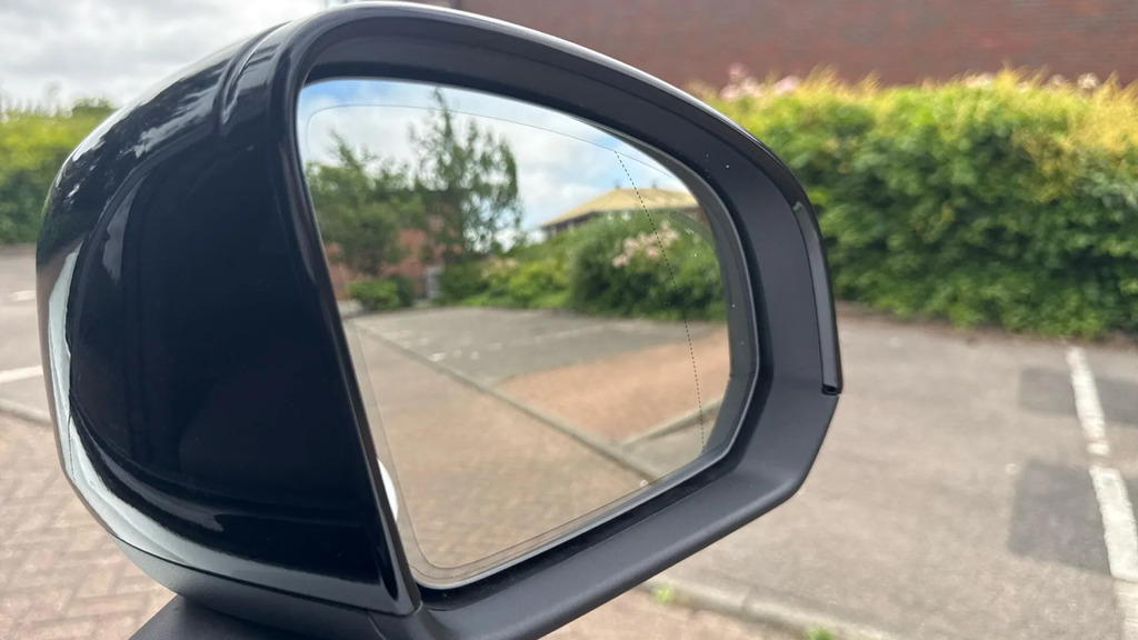 Volvo XC40 Plus Pro Dark Blue #26