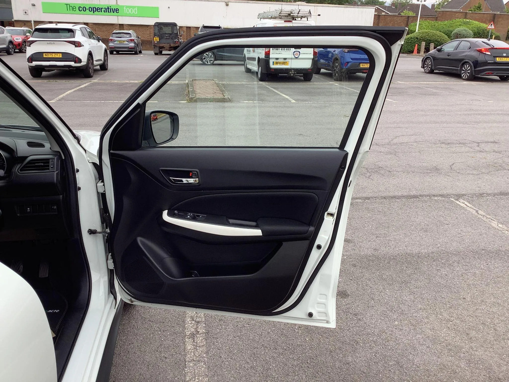 Suzuki Swift 1.0 Boosterjet Shvs #20