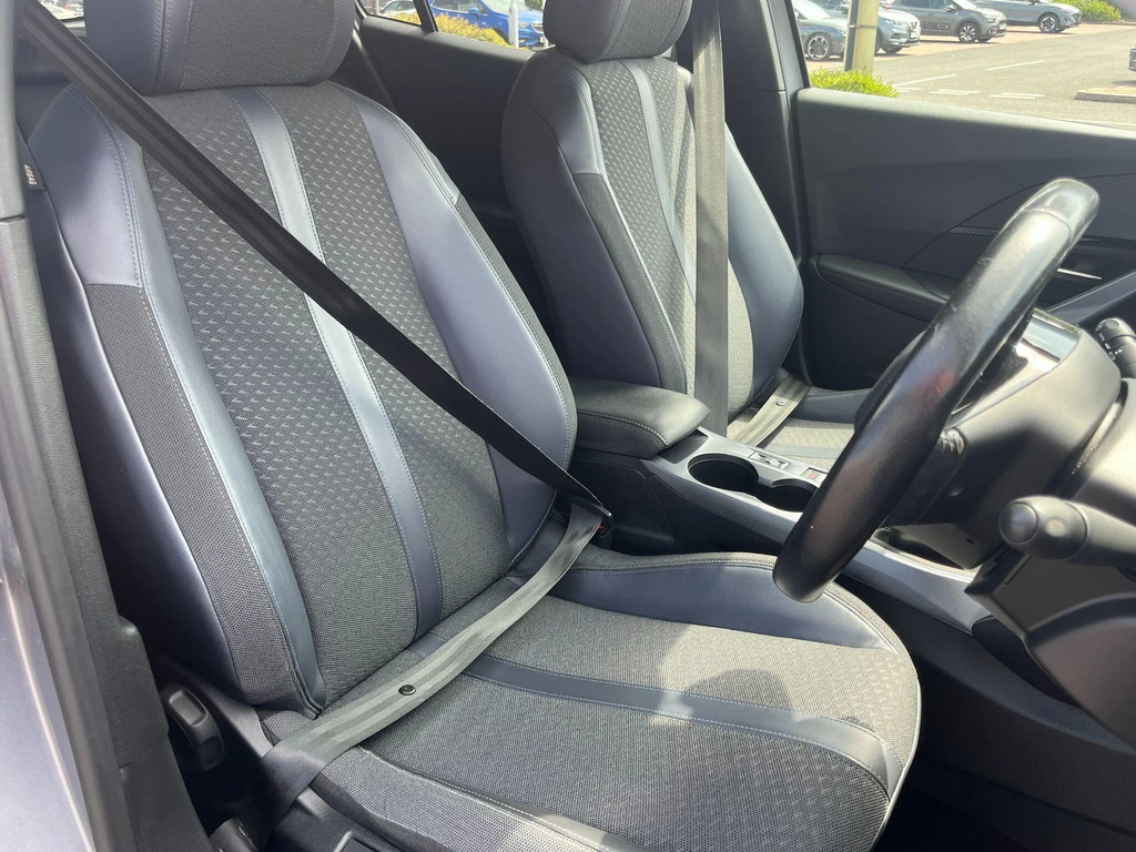 Peugeot 2008 2008 Active Puretech Ss Orange #11