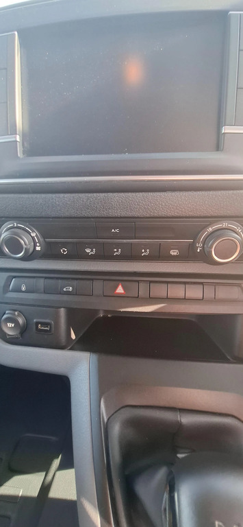 Vauxhall Vivaro 2700 1.5D 120Ps Dynamic H1 Van White #13