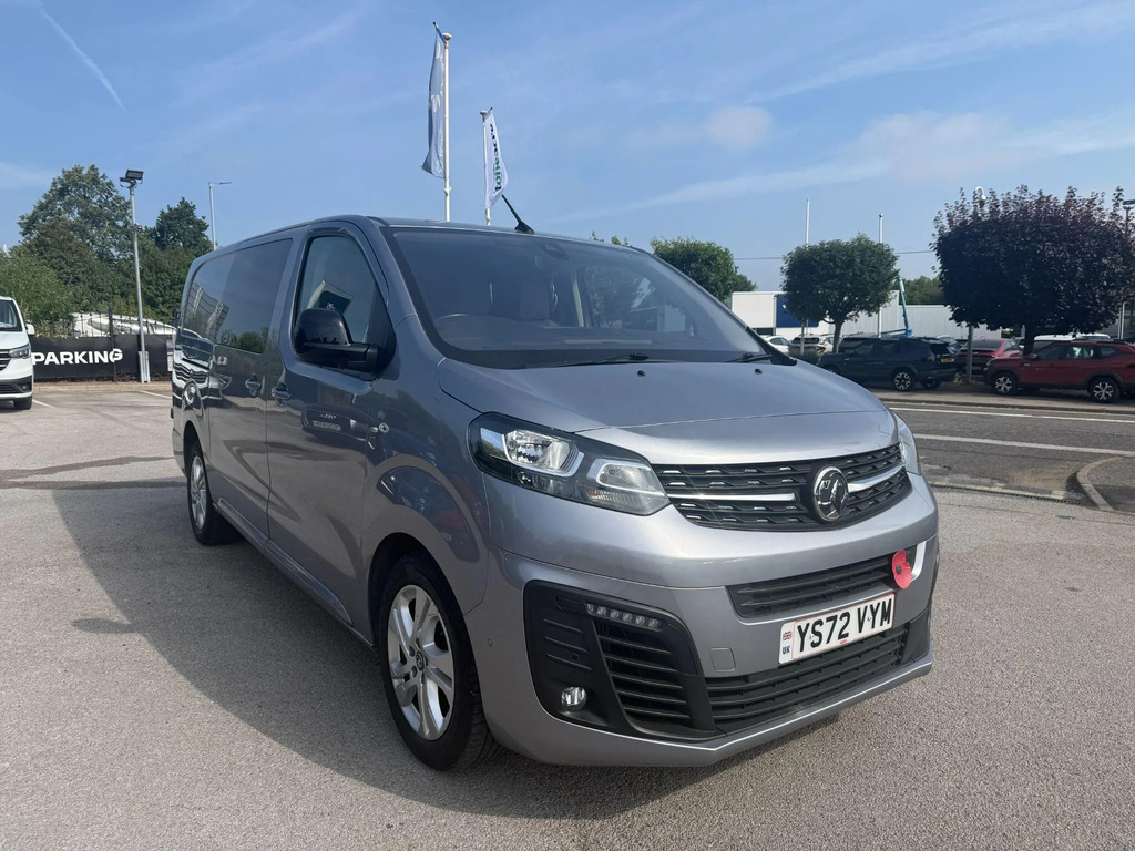 Vauxhall Vivaro 2.0 Turbo D 3100 Elite Crew Van L2 H1 Euro 6 