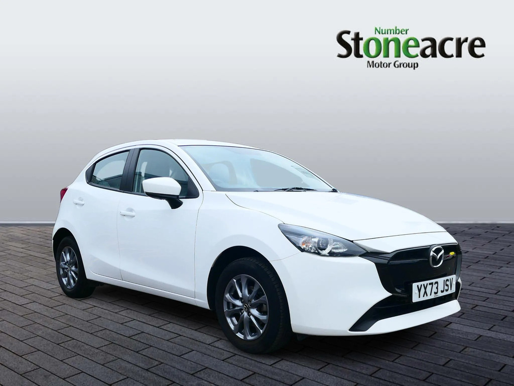 Mazda 2 1.5 Skyactiv G 75 Centre-line