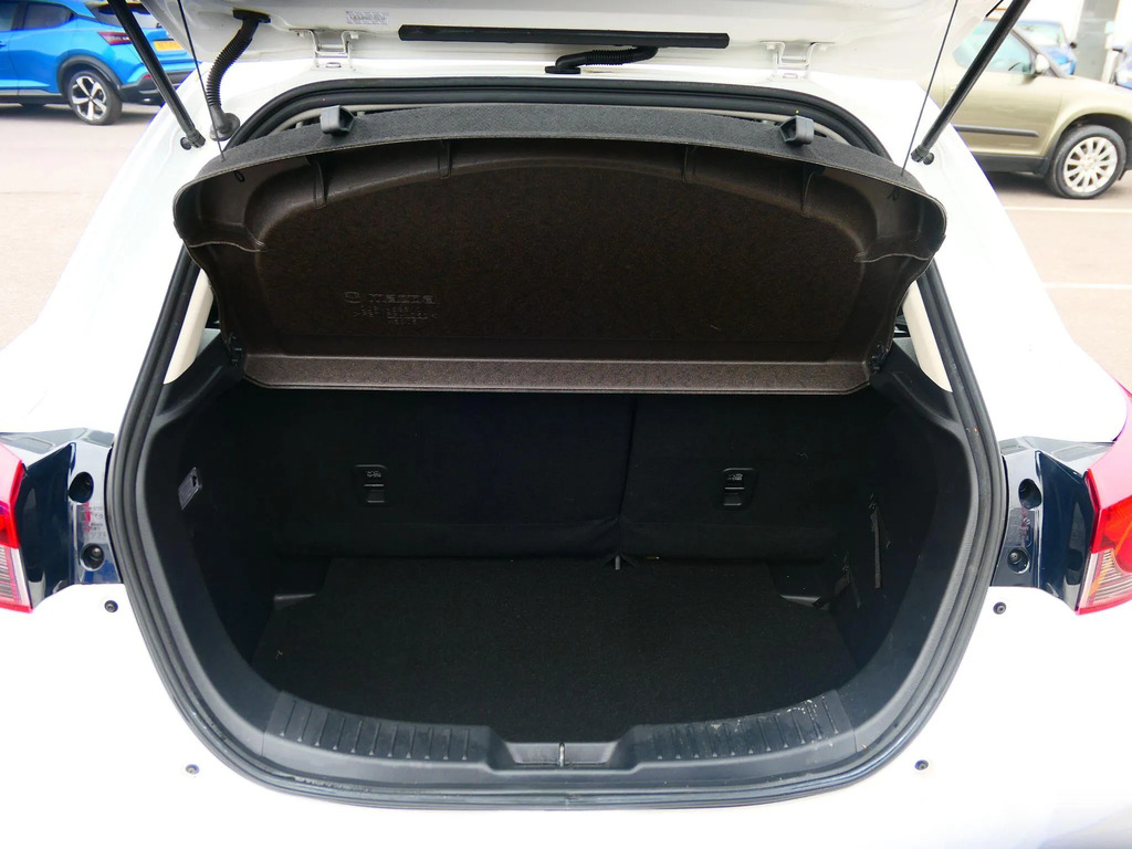 Mazda 2 1.5 E-skyactiv G Mhev Homura Aka Silver #27