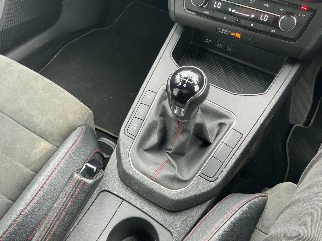 Seat Ibiza Se Technology White #10