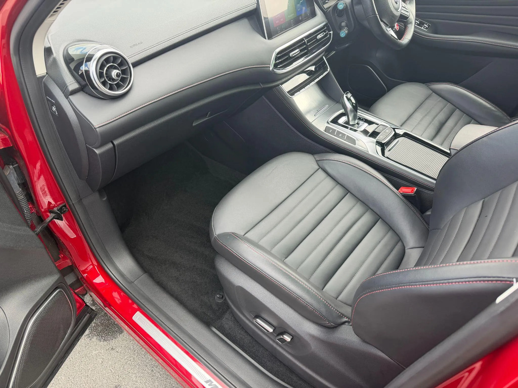 MG HS 1.5 T-gdi Exclusive Dct Red #13