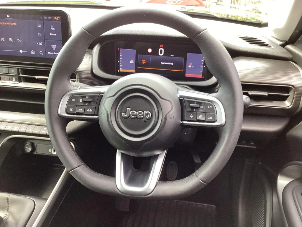 Jeep Avenger 115Kw Summit 54Kwh #23