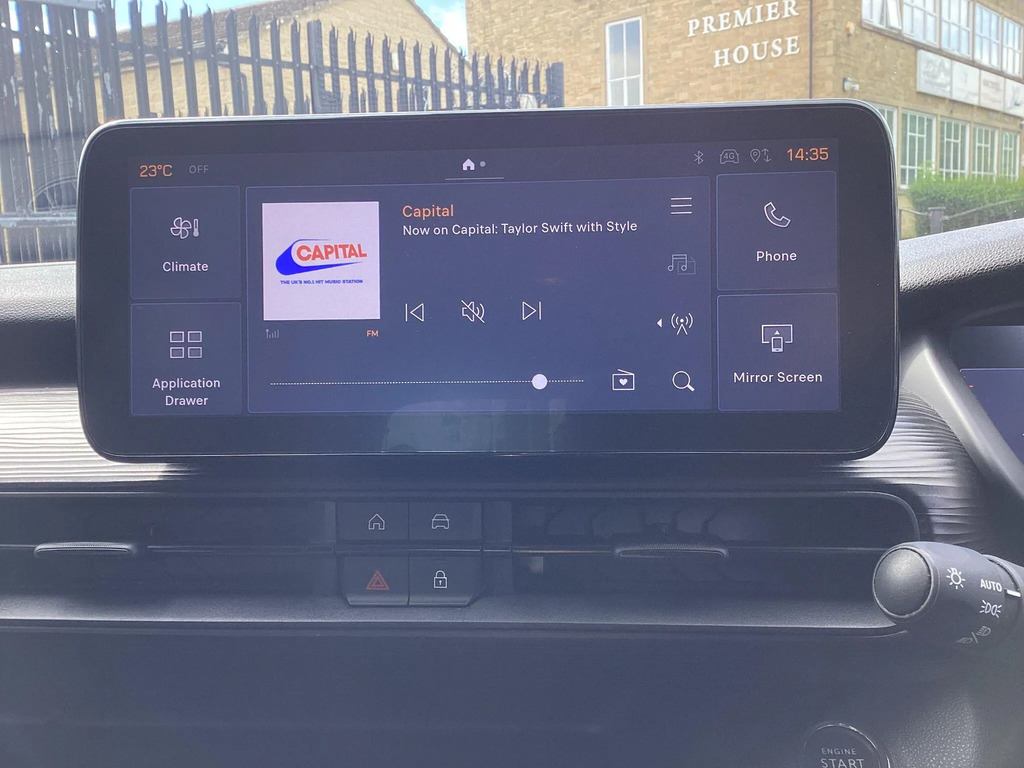 Jeep Avenger 115Kw Summit 54Kwh #17