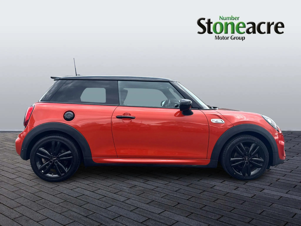 Mini Hatch 3-Door Hatch Cooper S Sport Y70WSE #2