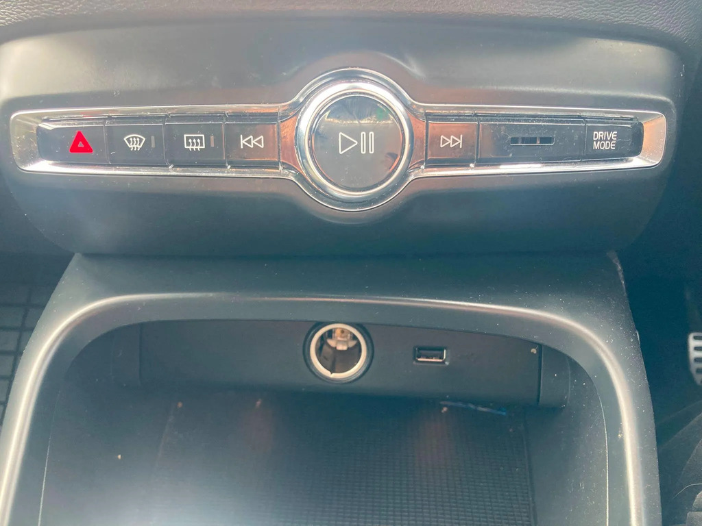 Volvo XC40 2L R-design Grey #15