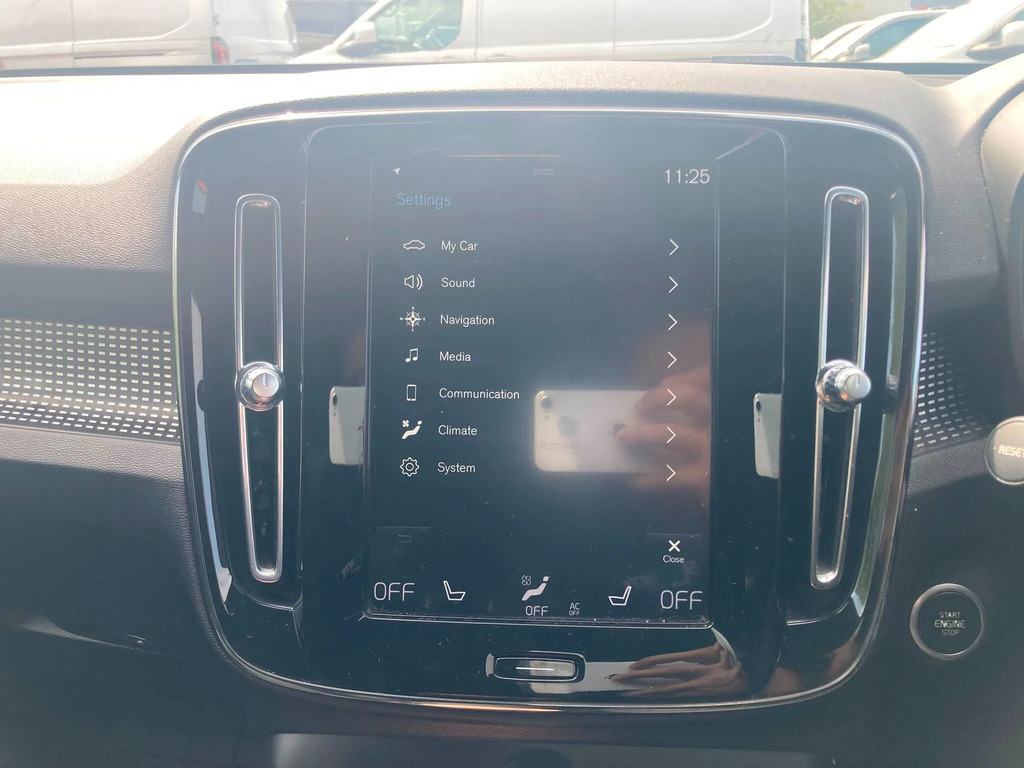Volvo XC40 2L R-design Grey #10