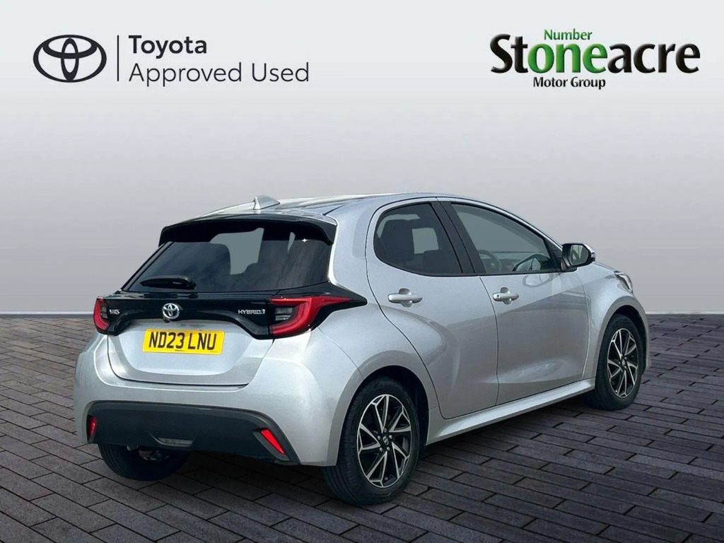 Toyota Yaris 1.5 Hybrid Design ND23LNU #3