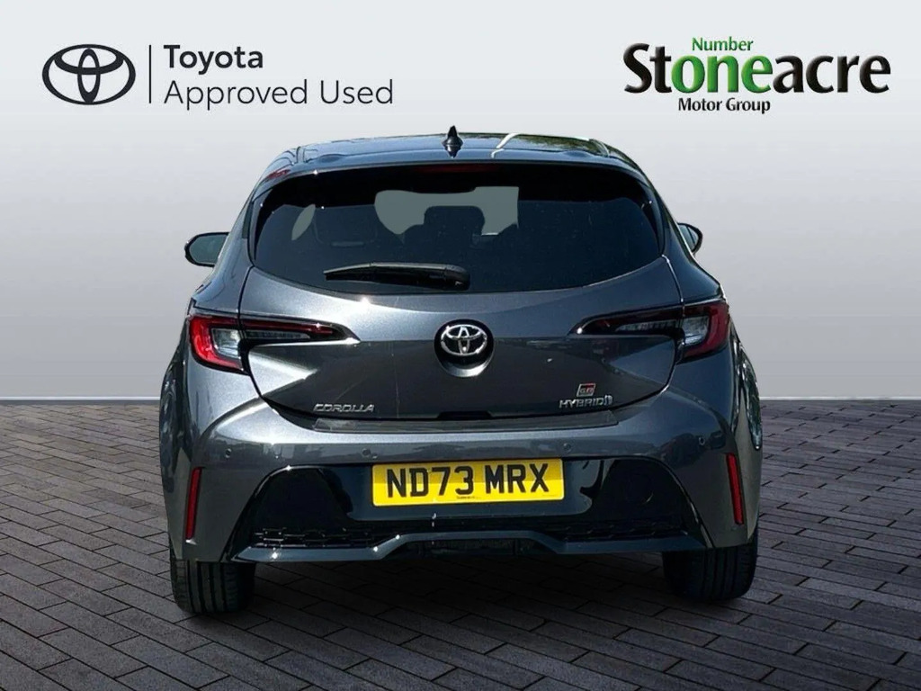Toyota Corolla 1.8 Vvt-i Hybrid Gr Sport #4