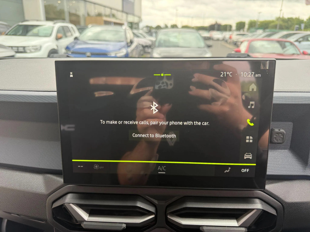 Dacia Duster 1.6 Hybrid 140 Journey Green #31