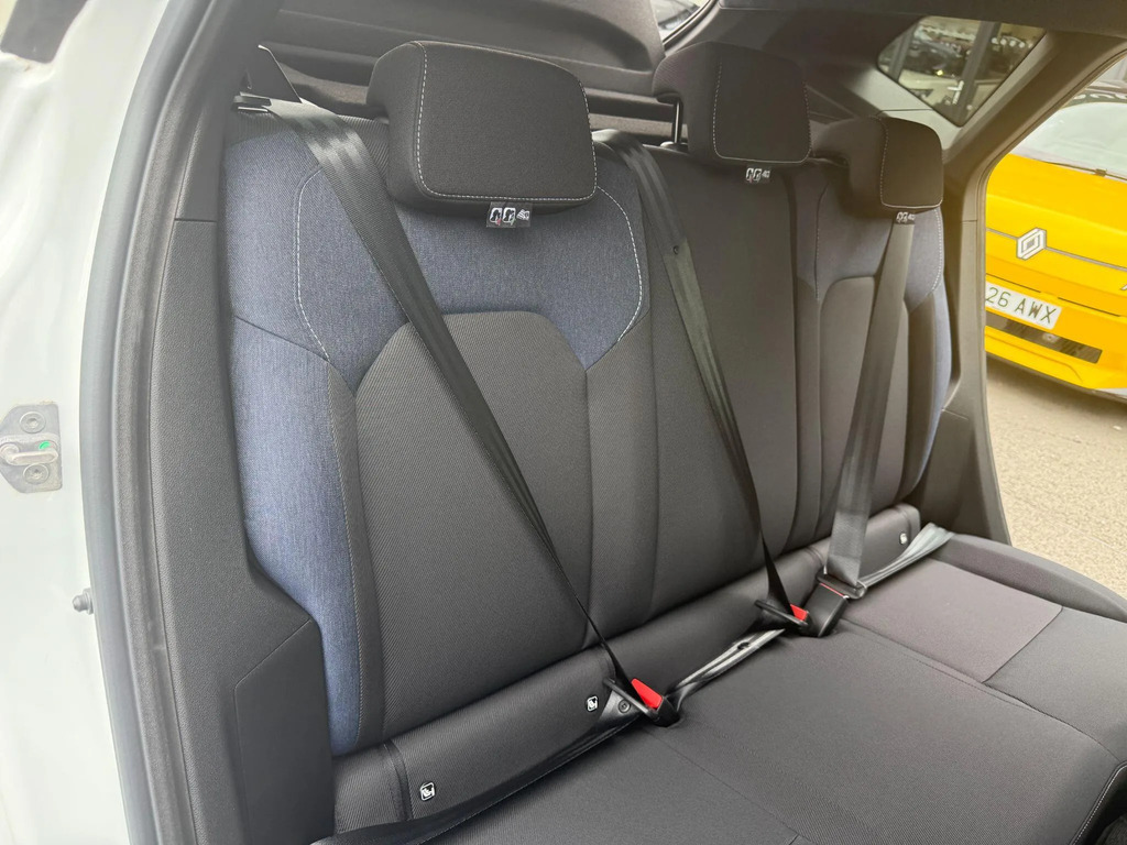 Dacia Duster 1.6 Hybrid 140 Journey Green #16