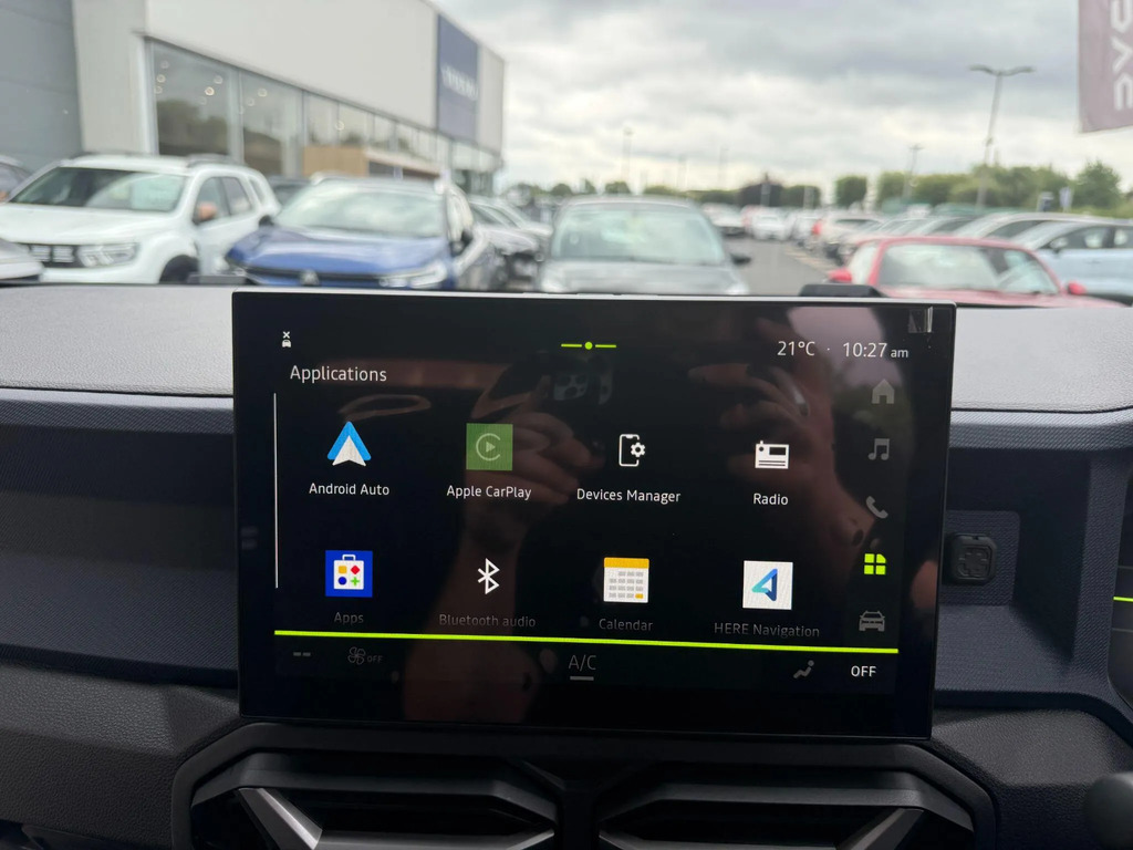 Dacia Duster 1.6 Hybrid 140 Journey Green #32