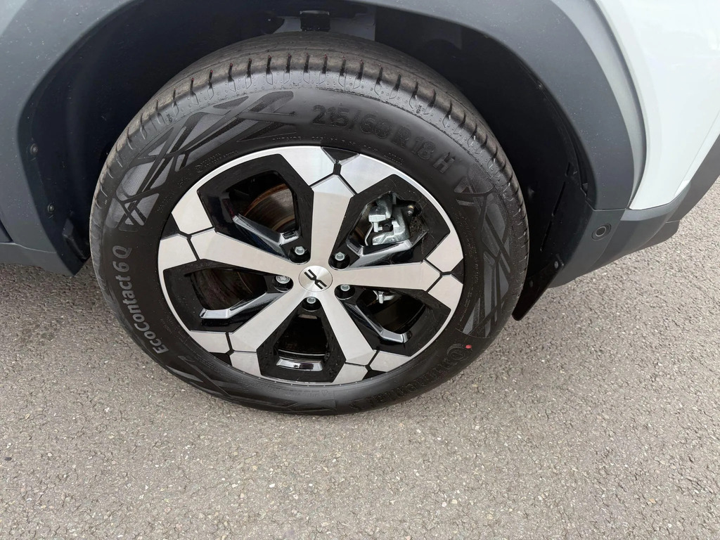 Dacia Duster 1.6 Hybrid 140 Journey Green #24