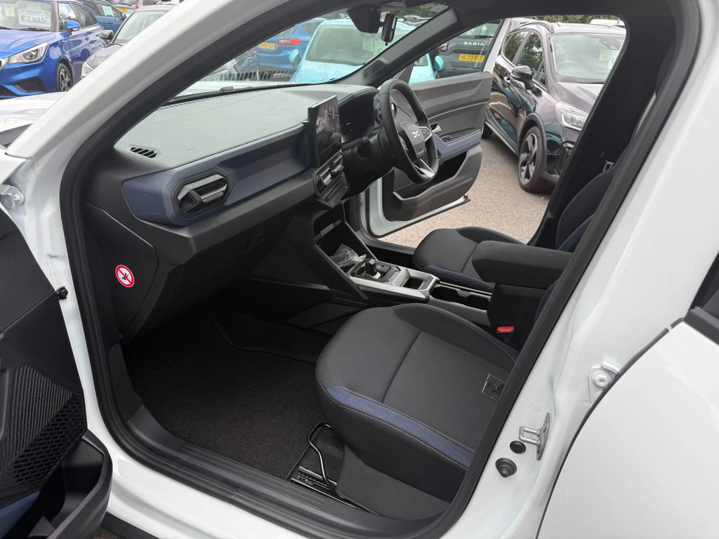 Dacia Duster 1.6 Hybrid 140 Journey Green #38
