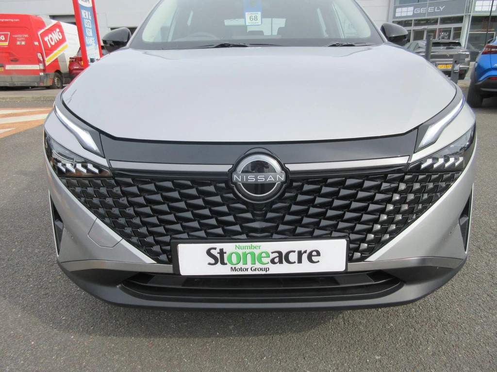 Nissan Qashqai 1.3 Dig-t Mhev Acenta Premium Euro 6 Ss FT26JNN #4