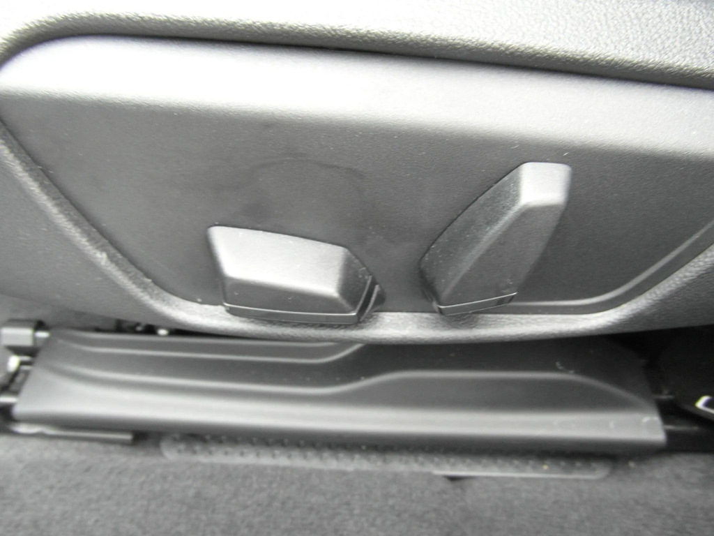 BMW 1 Series 128Ti Step Black #29