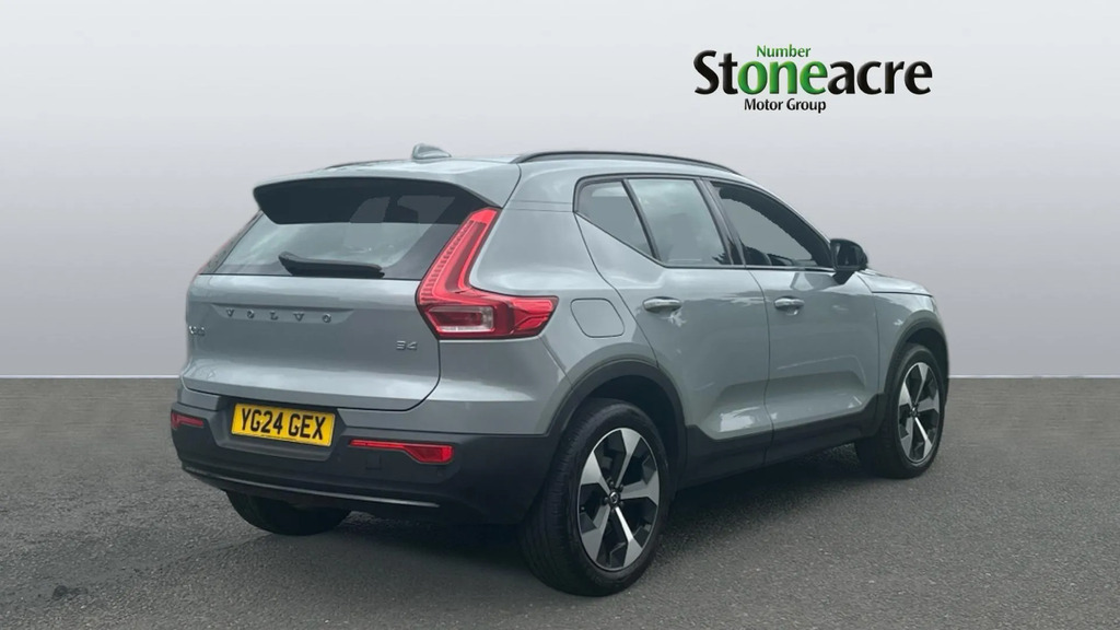 Volvo XC40 2.0 B4p Plus Dark YG24GEX #2