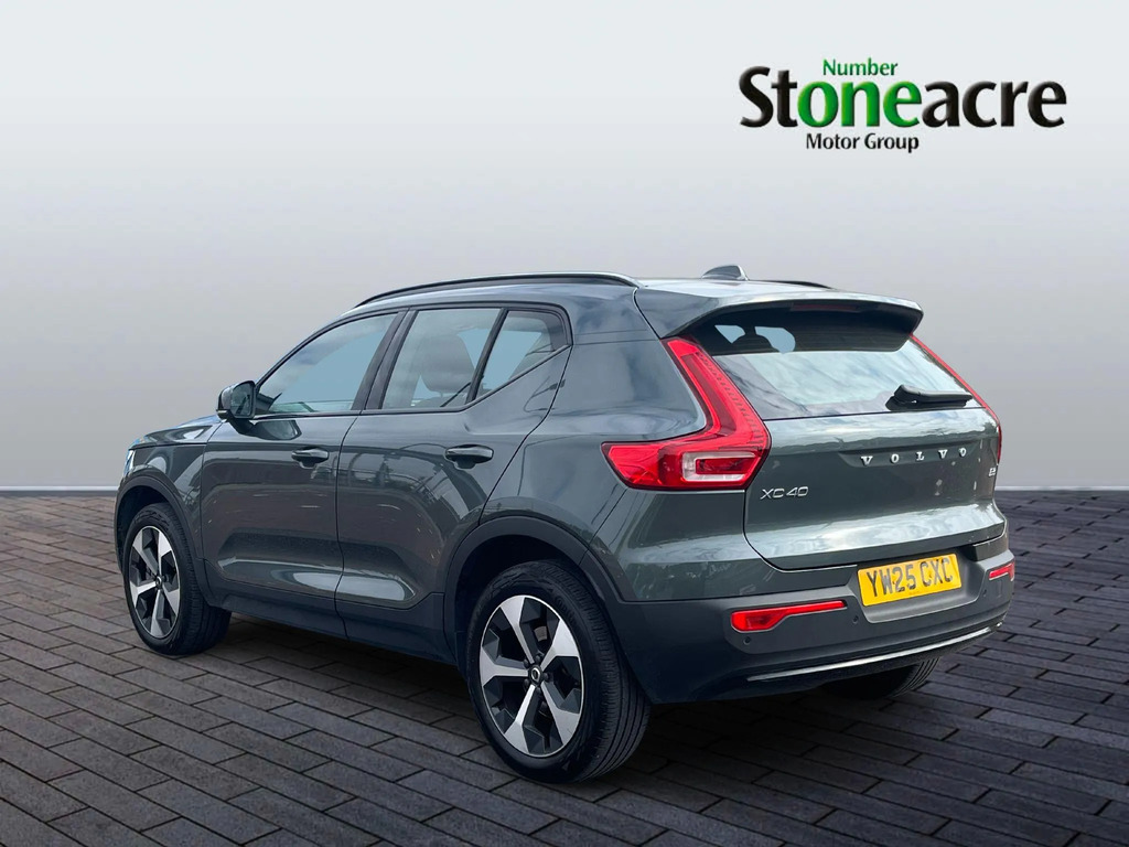 Volvo XC40 2.0 B3p Plus Dark #5