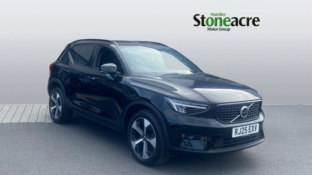 Volvo XC40 2.0 B4p Plus Dark