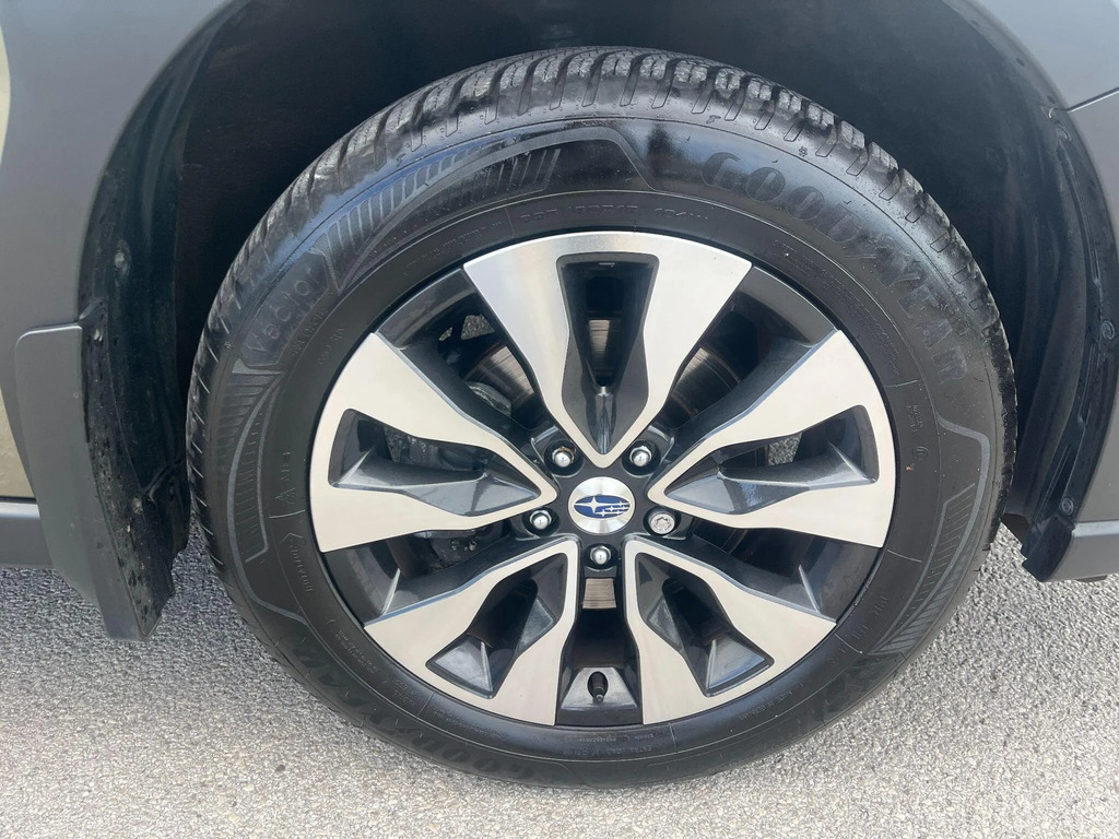 Subaru Outback I Touring U910 Ulez Green #18