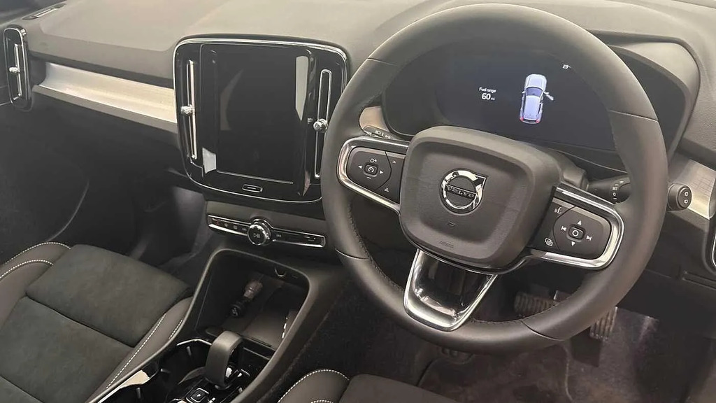 Volvo XC40 2.0 B3p Plus Dark Blue #7