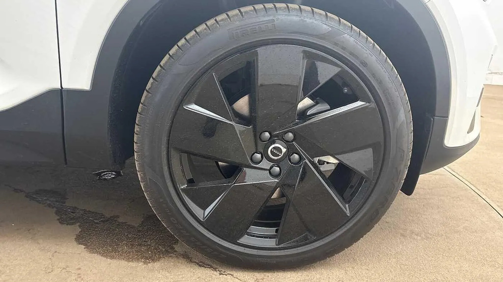 Volvo XC40 2.0 B3p Plus Dark Blue #16