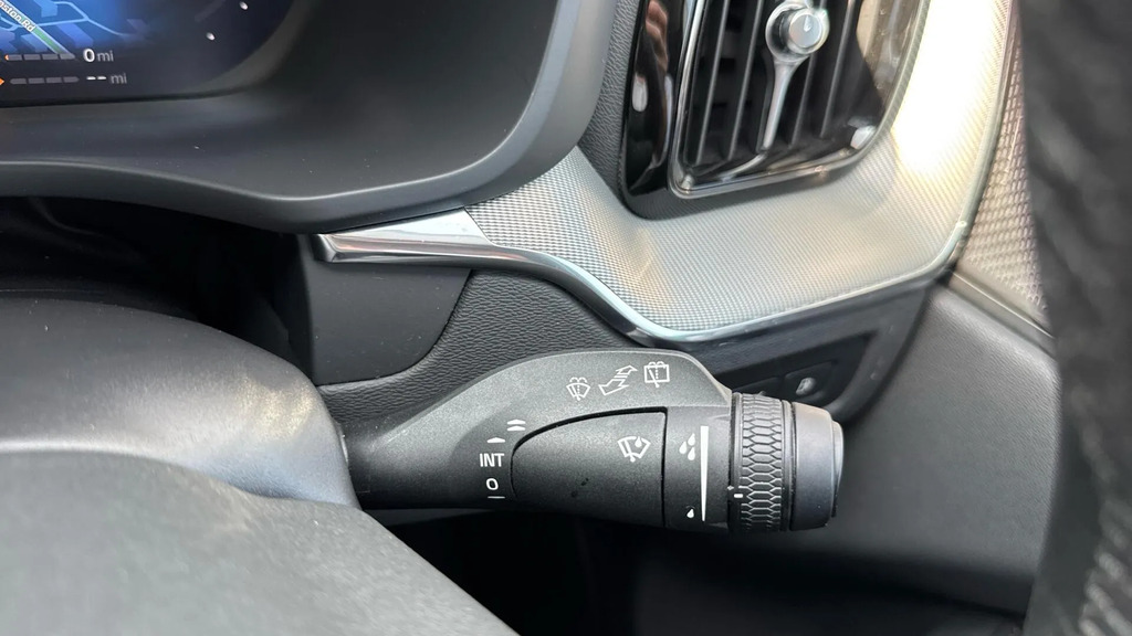 Volvo XC60 2.0 B5 Mhev #22