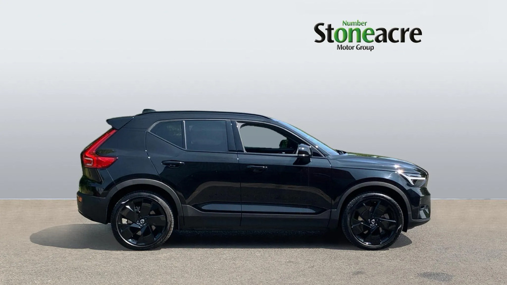 Volvo EX40 Twin Motor Performance 82Kwh Plus Black Edition Au #3