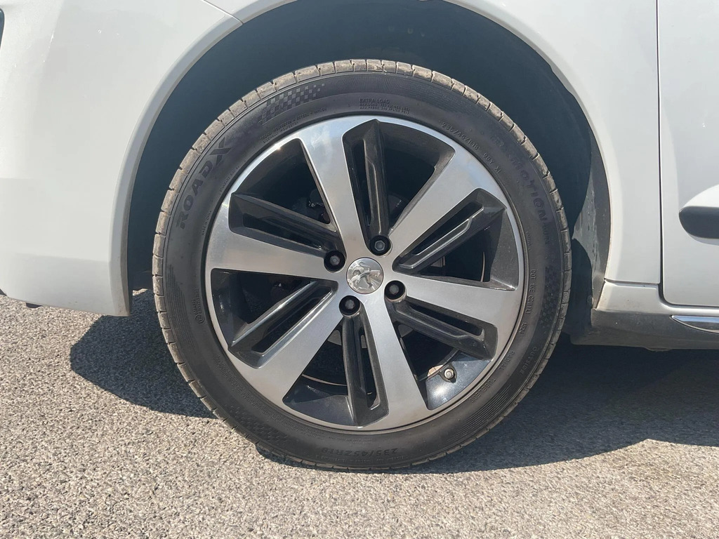 Peugeot 3008 E-hdi Active Silver #28