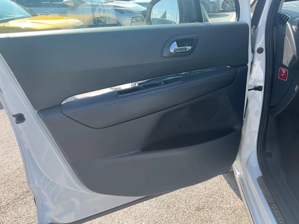 Peugeot 3008 E-hdi Active Silver #22