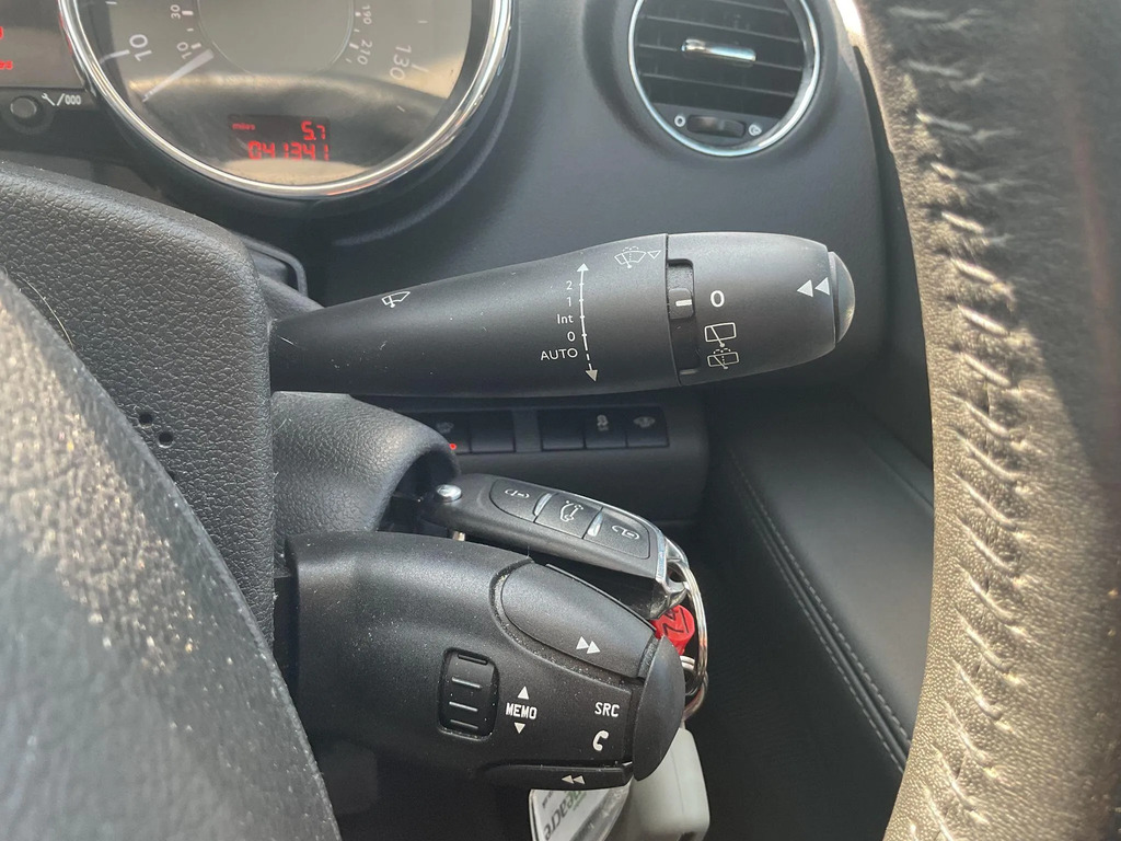 Peugeot 3008 E-hdi Active Silver #18