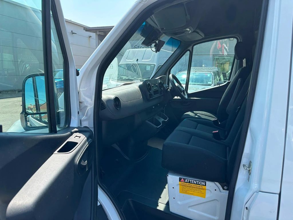 Mercedes-Benz eSprinter 55Kwh Progressive Fwd L2 H2 #5