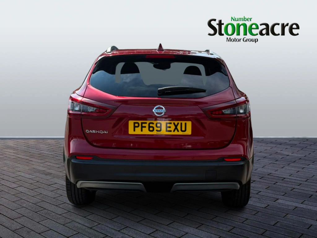 Nissan Qashqai 1.3 Dig-t 160 N-connecta PF69EXU #6