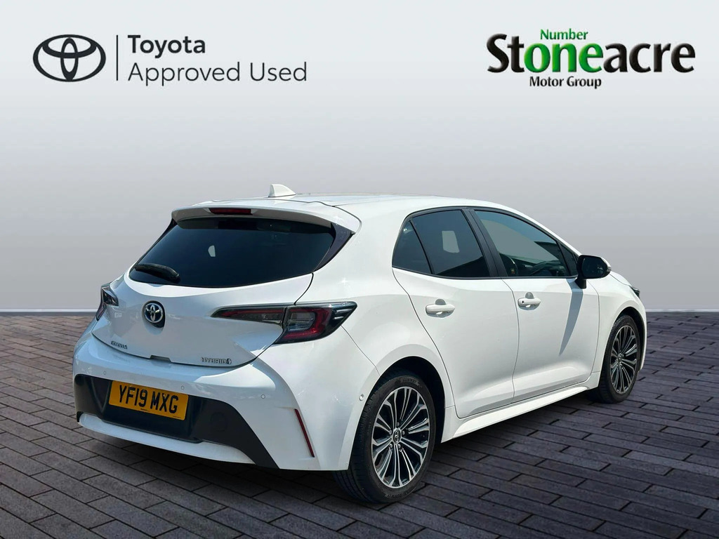 Toyota Corolla 1.8 Vvt-h Design Cvt Euro 6 Ss YF19MXG White #2