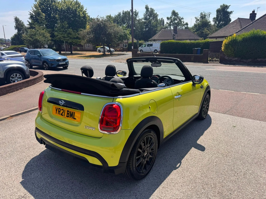 Mini Convertible 2.0 Cooper S Sport Comfortnav Pack Yellow #10