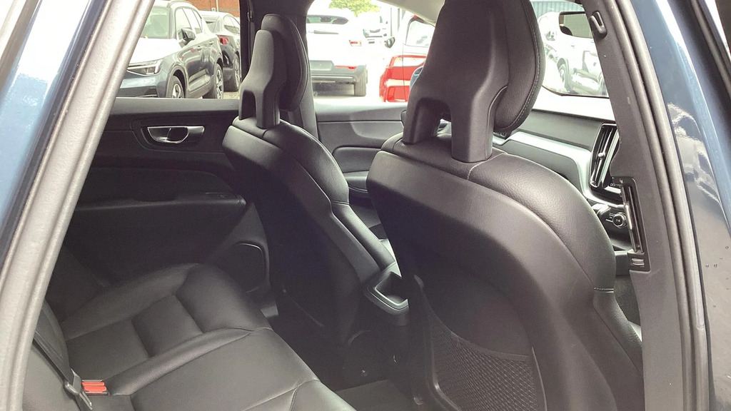 Volvo XC60 2.0 D4 Momentum Awd Euro 6 Ss Blue #6