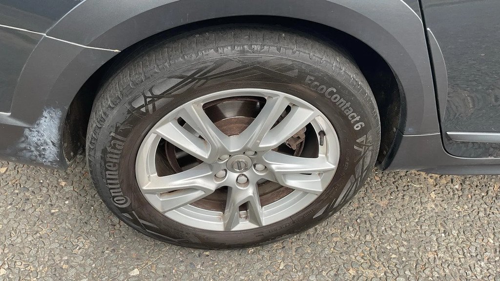 Volvo V90 D4 Momentum Grey #36