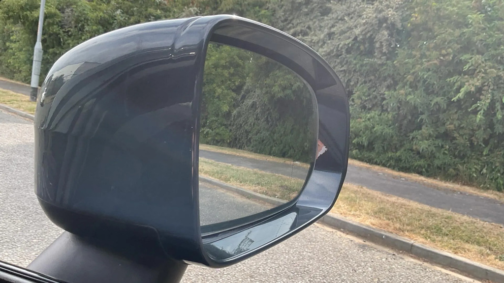 Volvo V90 D4 Momentum Grey #29