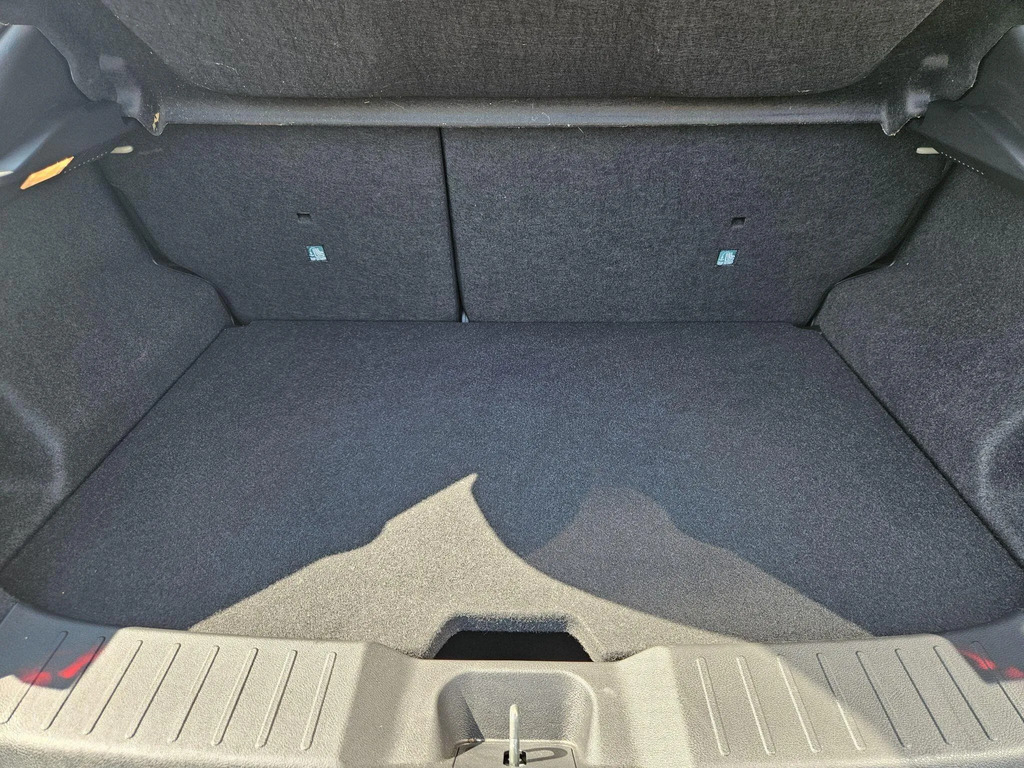 Nissan Juke Tekna Grey #10