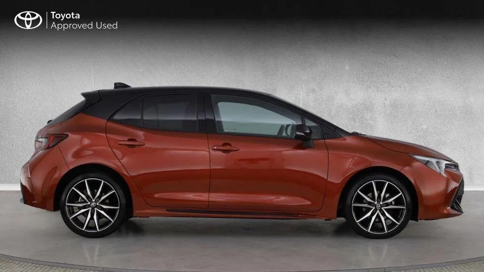 Toyota Corolla 1.8 Vvt-i Hybrid Gr Sport Cvt #2
