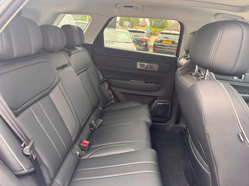 JAECOO 7 1.6T Awd Luxury 7Dct - 2025 Silver #25