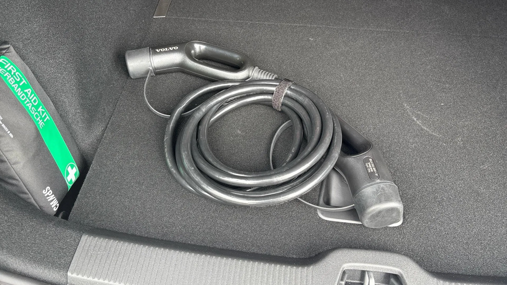 Volvo EX30 Single Motor Extended Range 69Kwh Plus Suv Ele Black #17