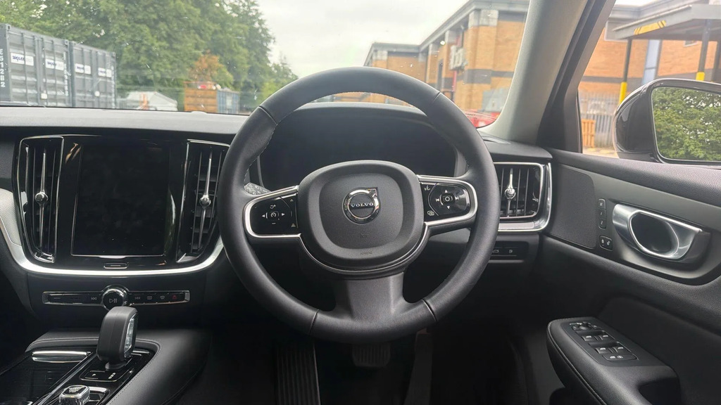 Volvo V60 Volvo V60 Plus Green #33