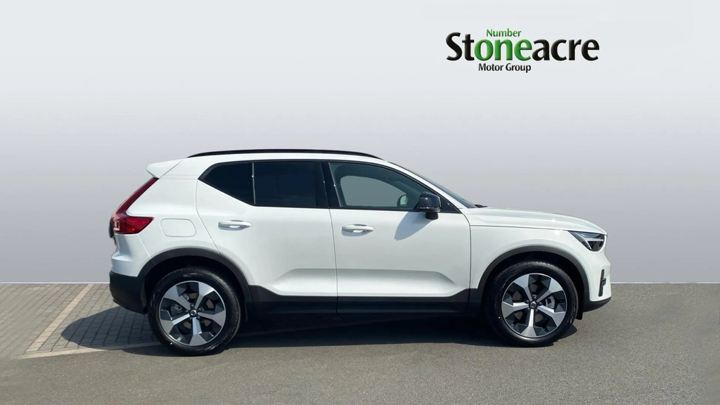 Volvo XC40 2.0 B3p Plus Dark #3