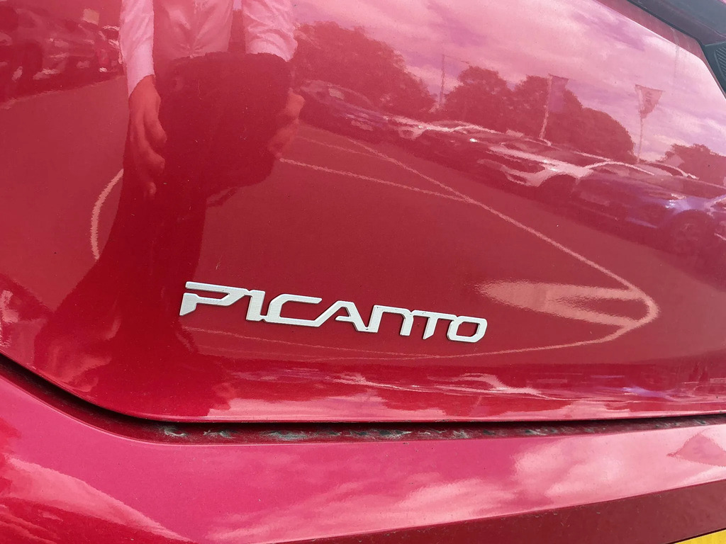 Kia Picanto 1.0 Pure Hatchback SD26VFK Red #33