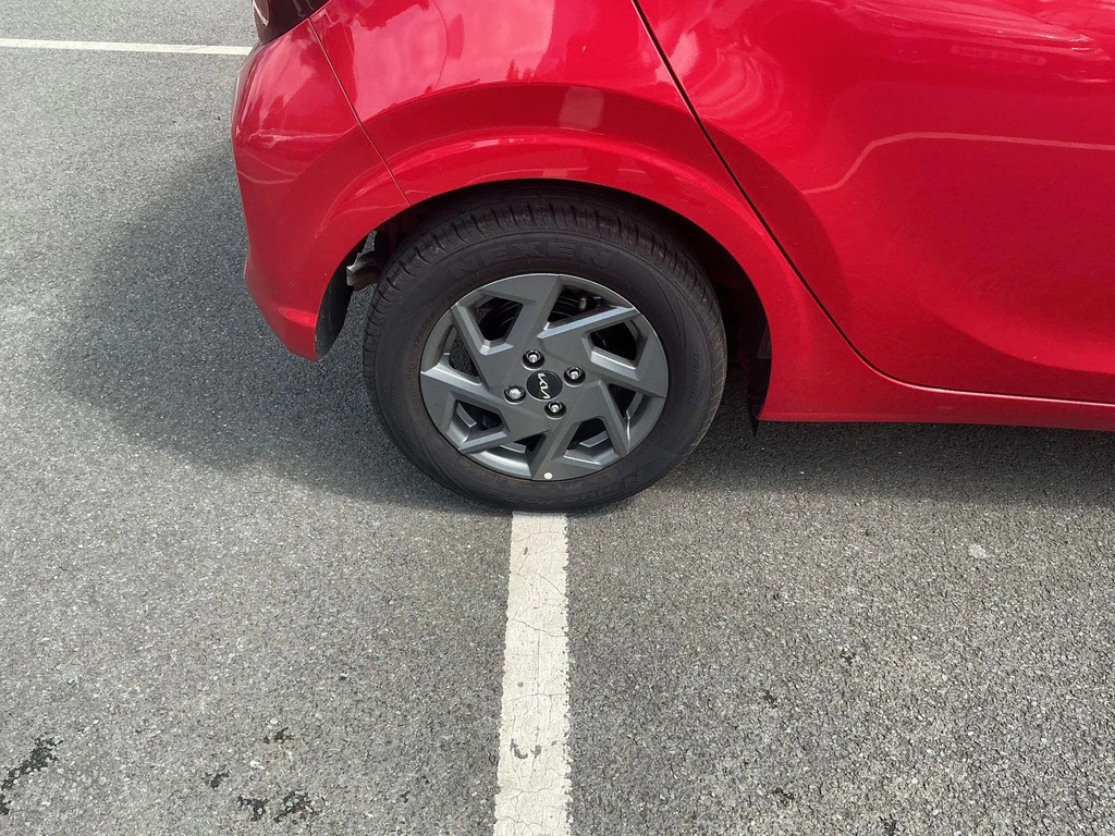 Kia Picanto 1.0 Pure Hatchback SD26VFK Red #24